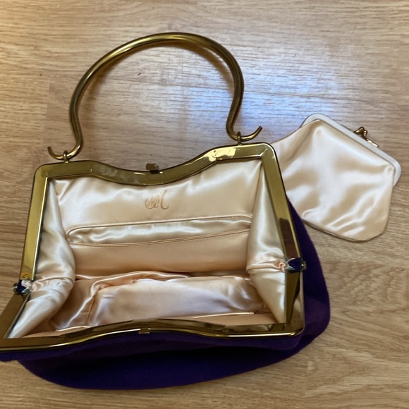Vintage Purple handbag - Picture 2 of 7